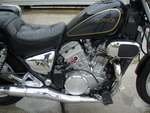     Kawasaki VZ750 1988  18